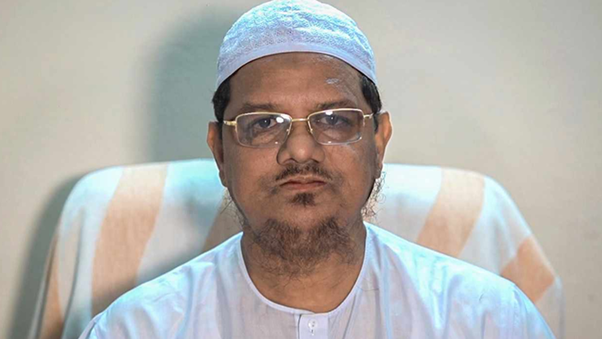 ঈদুল ফিতরের শুভেচ্ছা জানালেন চরমোনাই পীর